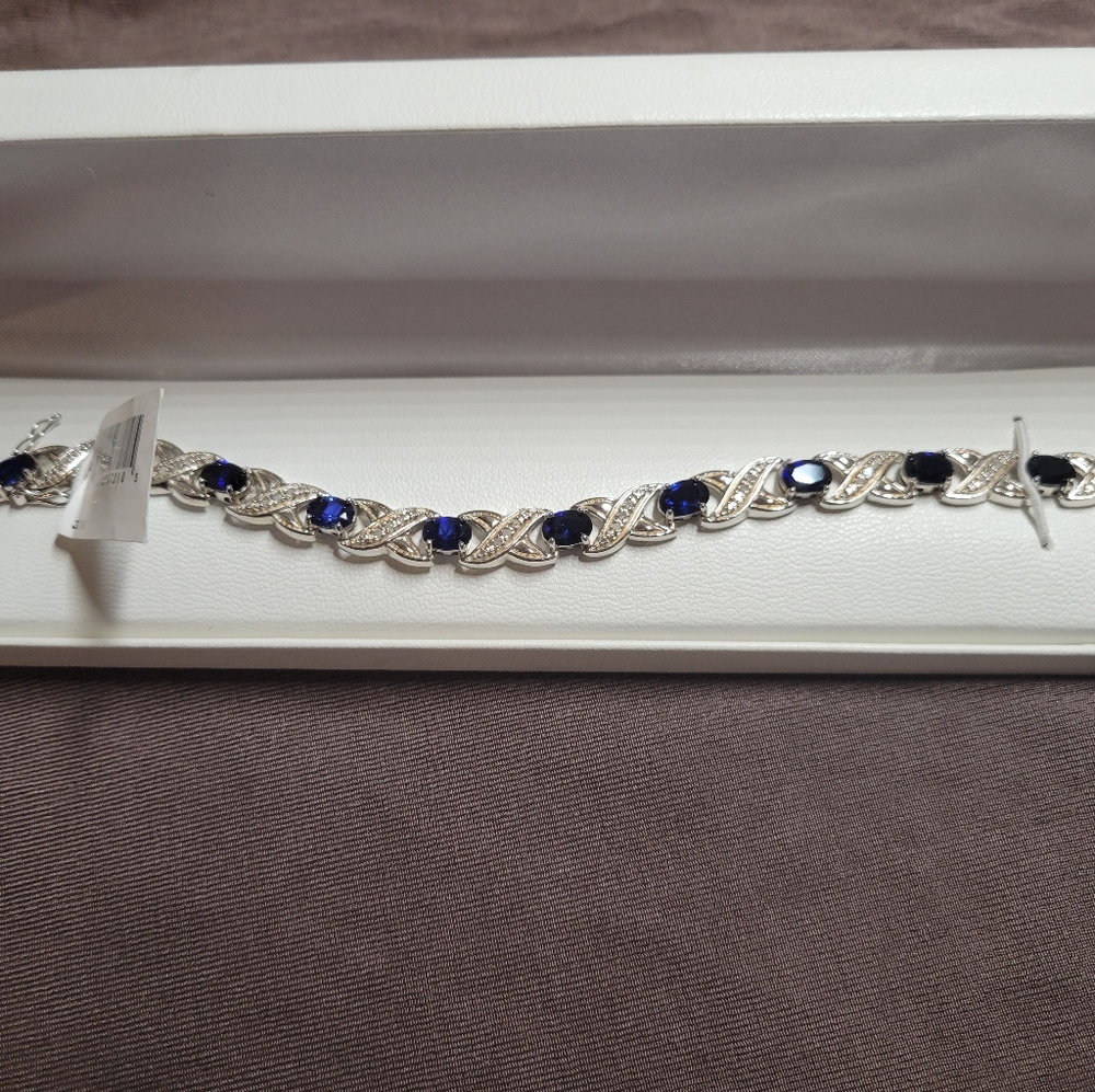Sterling Silver .25 ct. T.W. Diamond Lab Created Sapphire Bracelet
